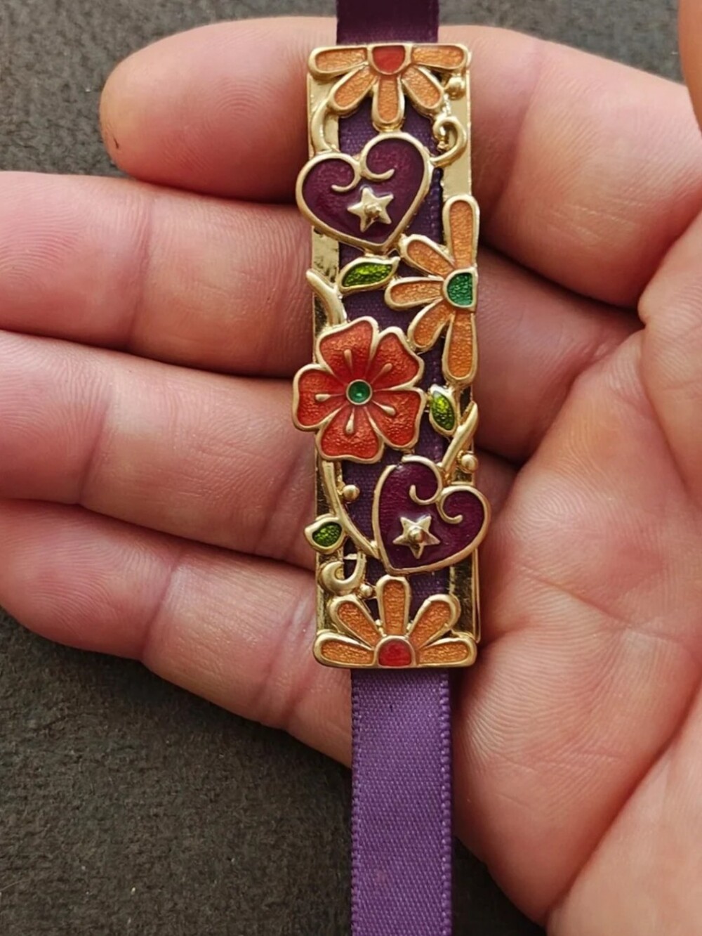 1990s Claiborne Villager Hearts & Flowers Magnetic Bookmark